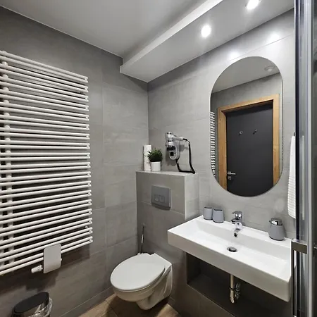 Hotel apartamentowy Minaret & Relax *